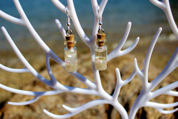 Boucles d'oreille de sirène - "Bouteilles à la mer" - flacons - coquillages - strass - sable - bijoux Galatée Merveilles - bijoux de sirène - bijoux coquillage - bijoux fantaisies