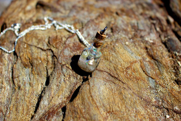 Pendentif "Flacon de coquillages" - bijoux galatée merveilles - pendentif de sirène - bijoux de sirène - bijoux coquillage - bijoux fantaisies - colliers de sirène